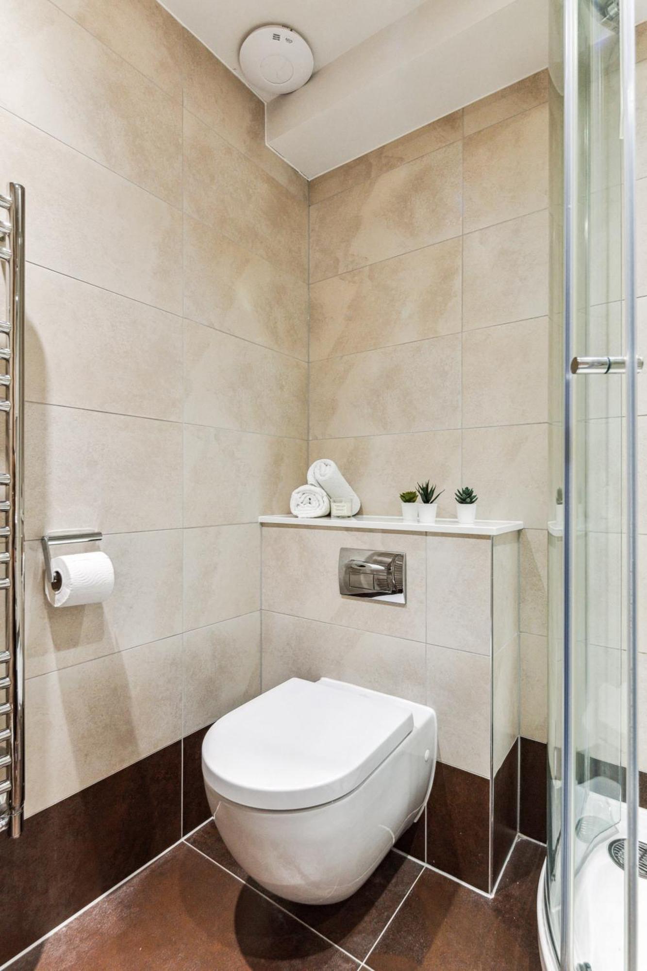 Modern 1Br In Central Fitzrovia - Cityapartmentstay London Eksteriør bilde