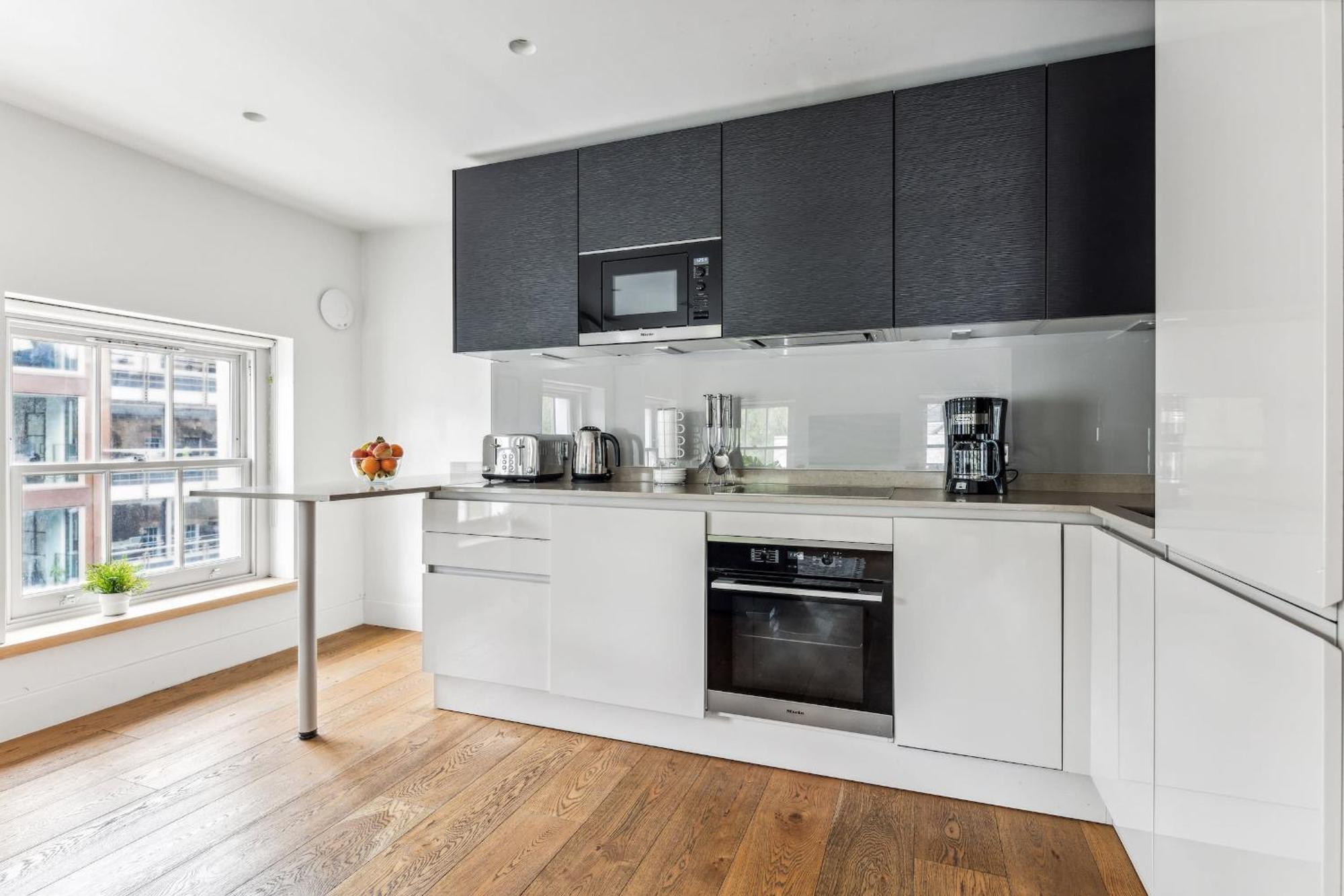 Modern 1Br In Central Fitzrovia - Cityapartmentstay London Eksteriør bilde